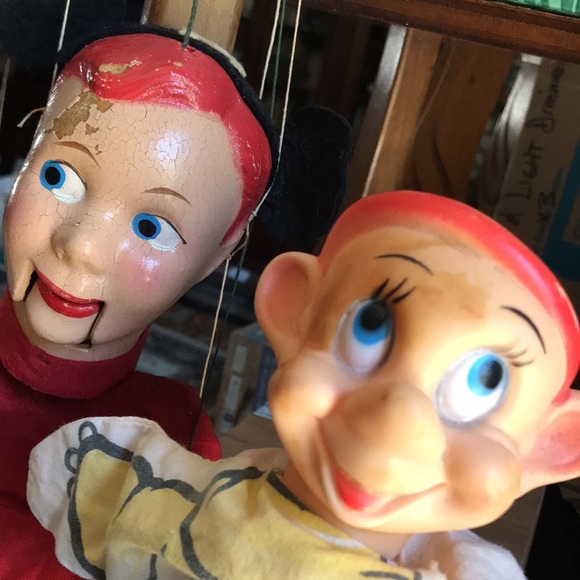 DISNEY COLLECTORS: Mickey Mouse Marinette Mouseketeer & Dopey hand puppet + hat - Picture 12 of 12